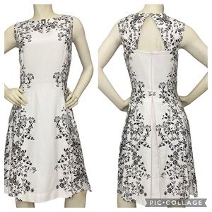 TAHARI & ARTHUR S. LEVINE "MariaLee" White & Black Sleeveless Floral Fit & Flare